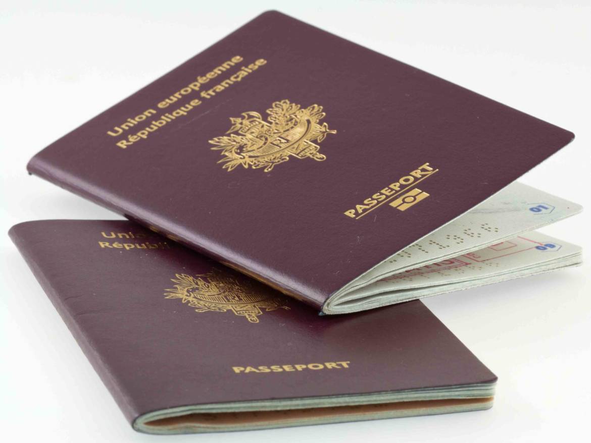 Passeport-scaled.jpg