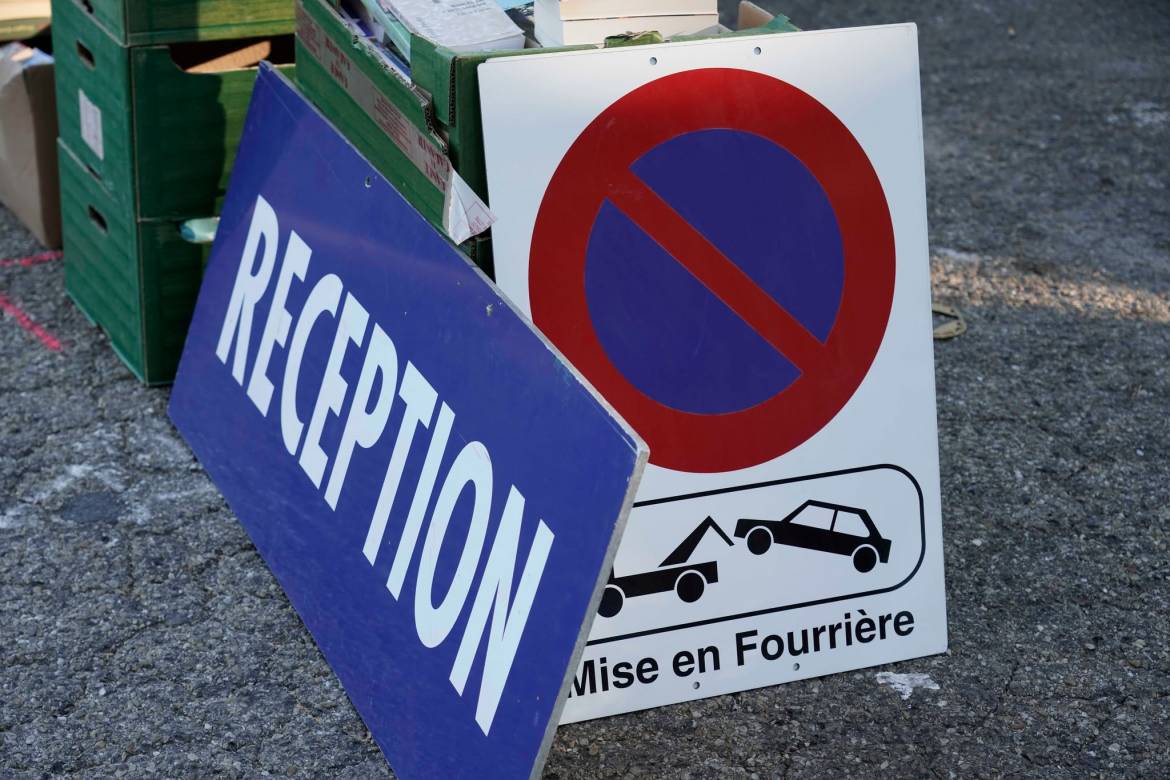 Retour-en-image-vide-grenier-Eyguieres-les-Alpilles-10.jpg
