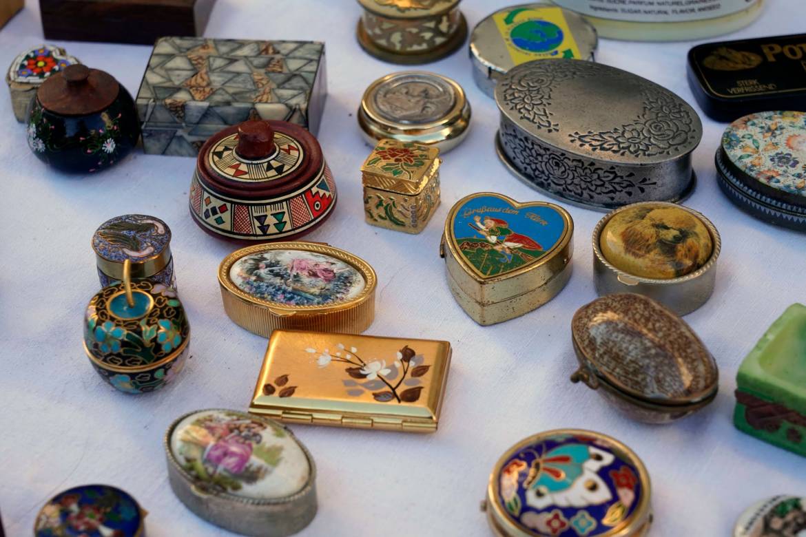 Retour-en-image-vide-grenier-Eyguieres-les-Alpilles-14.jpg